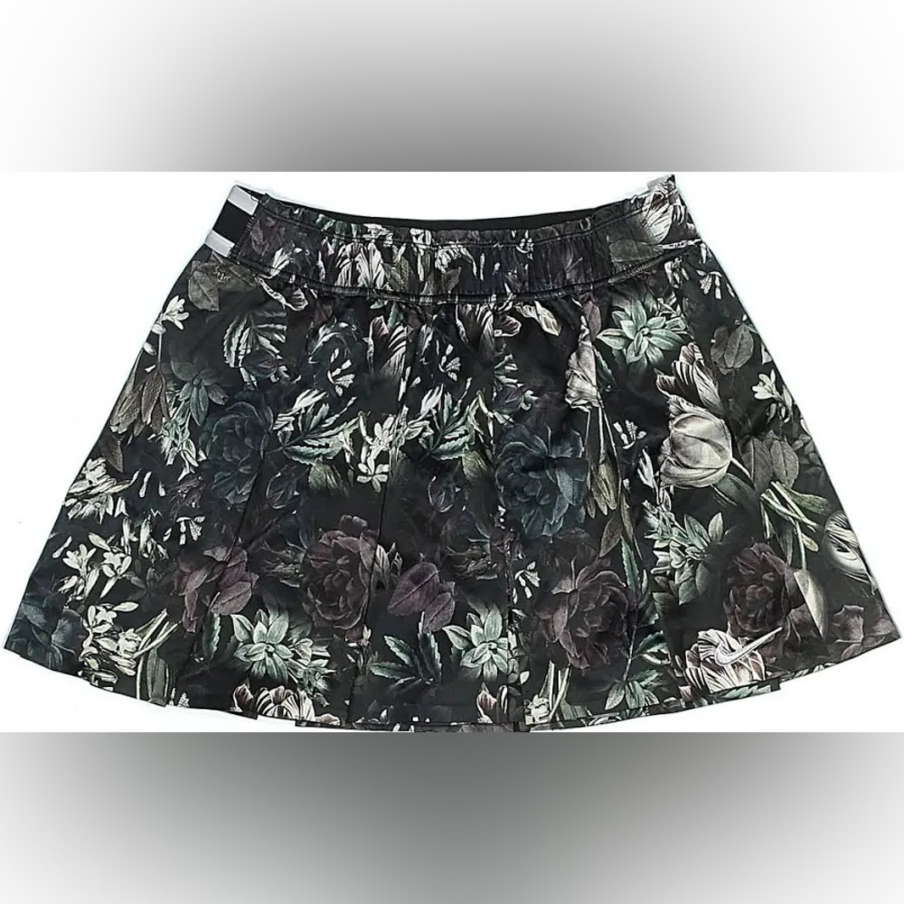 NIKE Court Flounce Tennis Skort - Size Large
